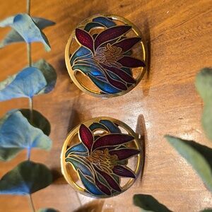 Vintage Clip On Earrings
